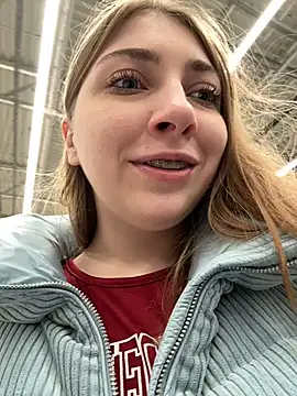 Sunny   Bunny online show from 5, 1, 2025