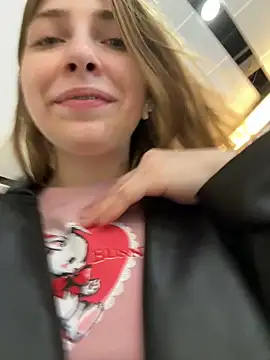 Sunny   Bunny online show from 28, 2, 2025