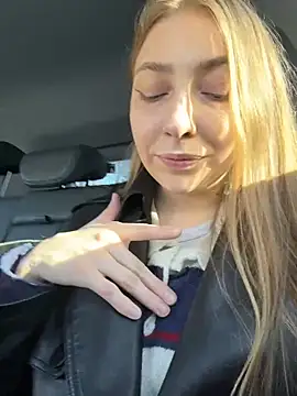 Sunny   Bunny online show from 6, 3, 2026