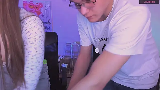 pure radiance1 online show from 10, 1, 2026