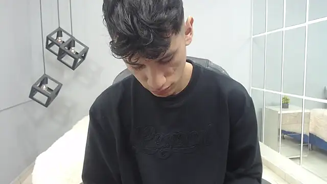 Snapshot of alan_ws chatting on 15, 12, 2024 alan ws online show from 15, 12, 2024