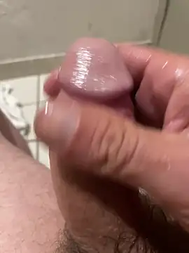 hardandready3523 online show from 10, 3, 2026