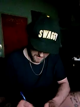 Snapshot of Ozomitro chatting on 13, 3, 2025 Ozomitro online show from 13, 3, 2025