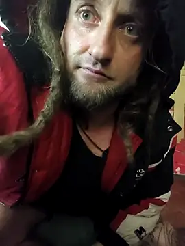 Snapshot of Ozomitro chatting on 17, 9, 2025 Ozomitro online show from 17, 9, 2025