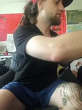 Snapshot of Ozomitro chatting on 21, 10, 2025 Ozomitro online show from 21, 10, 2025