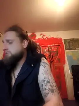 Ozomitro online show from 16, 12, 2025