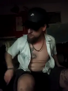 Snapshot of Ozomitro chatting on 4, 3, 2026 Ozomitro online show from 4, 3, 2026