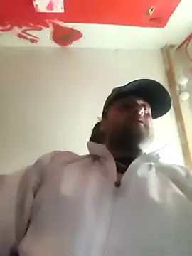 Snapshot of Ozomitro chatting on 1, 4, 2026 Ozomitro online show from 1, 4, 2026