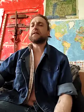 Snapshot of Ozomitro chatting on 13, 4, 2026 Ozomitro online show from 13, 4, 2026