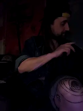 Snapshot of Ozomitro chatting on 14, 4, 2026 Ozomitro online show from 14, 4, 2026