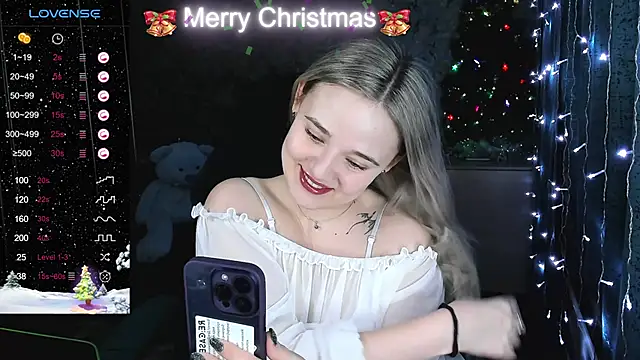 Snapshot of Your_small_bunny chatting on 25, 12, 2024 Your small bunny online show from 25, 12, 2024