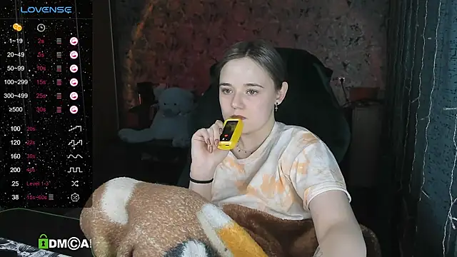 Snapshot of Your_small_bunny chatting on 12, 2, 2025 Your small bunny online show from 12, 2, 2025