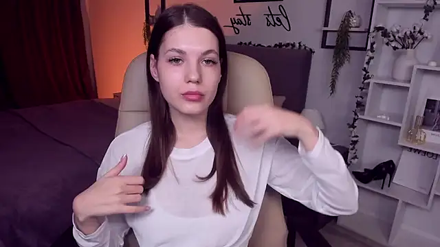 BellaSweetHeart online show from 3, 2, 2025