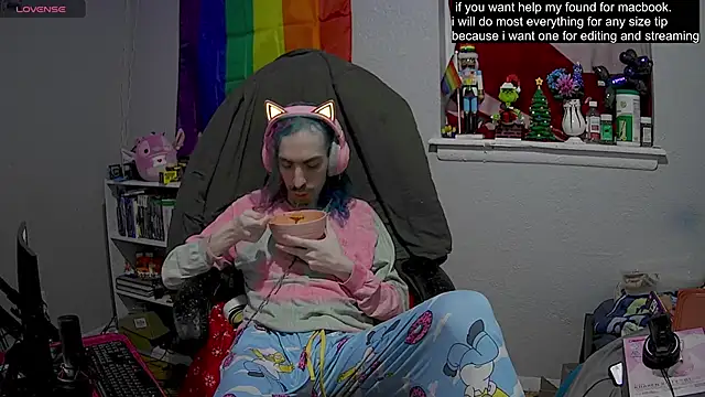 tallnerdyguy online show from 25, 2, 2025