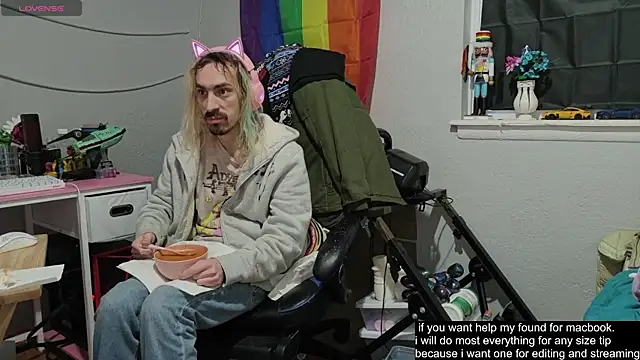 tallnerdyguy online show from 10, 11, 2025