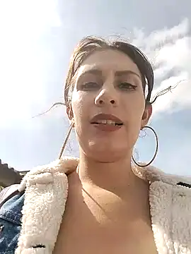 Alysson-- online show from 13, 1, 2025