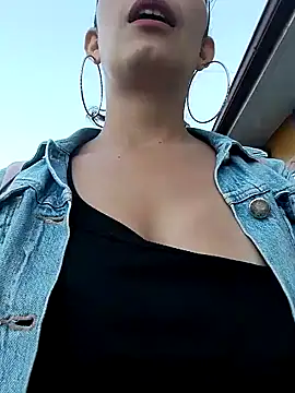 Alysson-- online show from 17, 1, 2025