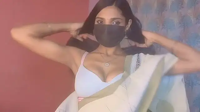 Snapshot of Indian_lovly chatting on 29, 9, 2025 Indian lovly online show from 29, 9, 2025