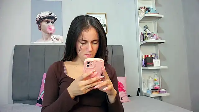 naughtyloverss online show from 3, 2, 2026