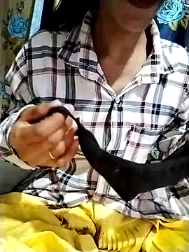 Cute-Ridhima online show from 27, 2, 2025