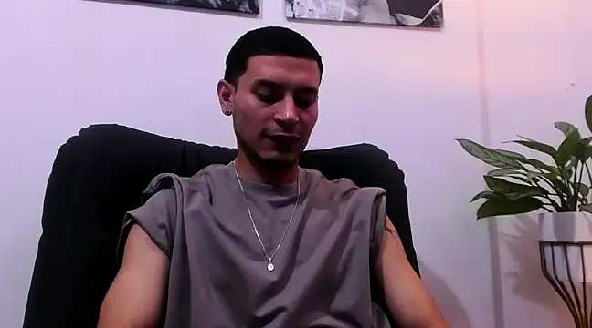 CruzVega online show from 3, 2, 2025