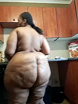 Snapshot of thicktash chatting on 27, 2, 2025 thicktash online show from 27, 2, 2025