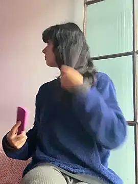 Snapshot of magalunabb chatting on 9, 12, 2024 magalunabb online show from 9, 12, 2024