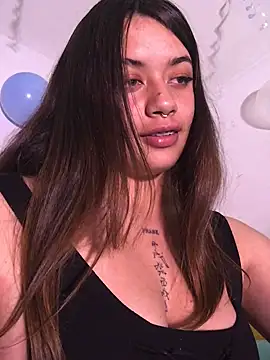 Snapshot of Miss_oliviaa chatting on 29, 12, 2024 Miss oliviaa online show from 29, 12, 2024