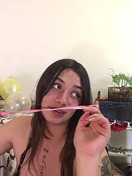 Snapshot of Miss_oliviaa chatting on 22, 1, 2025 Miss oliviaa online show from 22, 1, 2025