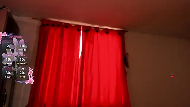 Snapshot of Miss_oliviaa chatting on 15, 10, 2025 Miss oliviaa online show from 15, 10, 2025