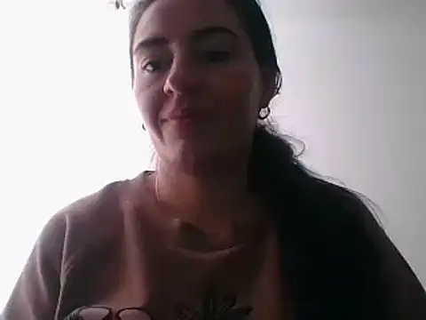  karlie kloss  online show from 9, 12, 2024