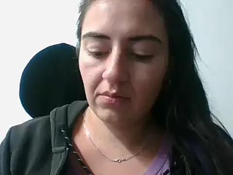  karlie kloss  online show from 23, 1, 2025