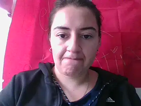  karlie kloss  online show from 11, 3, 2025