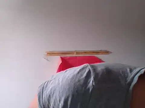  karlie kloss  online show from 18, 9, 2025