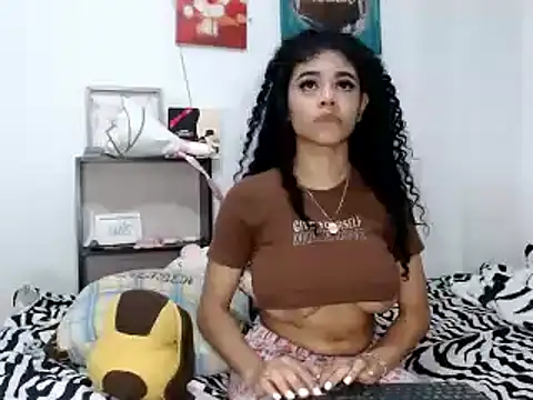 funny  queen online show from 2, 12, 2024