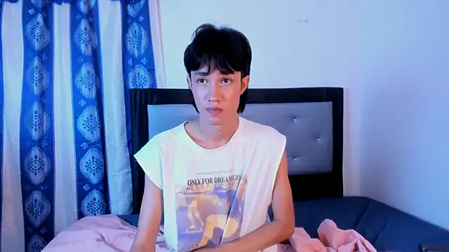 Snapshot of Johhan__Lee chatting on 15, 1, 2025 Johhan Lee online show from 15, 1, 2025