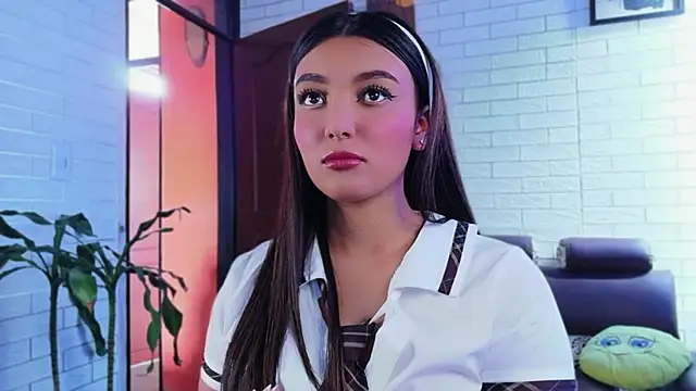 Snapshot of Afrodita_Shalom chatting on 29, 11, 2025 Afrodita Shalom online show from 29, 11, 2025