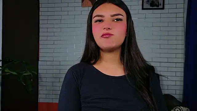 Snapshot of Afrodita_Shalom chatting on 3, 12, 2025 Afrodita Shalom online show from 3, 12, 2025