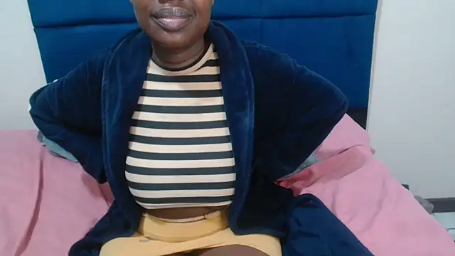 Snapshot of MilkyTitties chatting on 15, 6, 2026 MilkyTitties online show from 15, 6, 2026