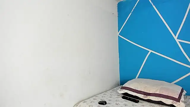 britny clouds online show from 12, 2, 2025