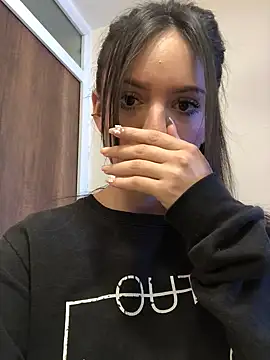 britny clouds online show from 13, 3, 2025