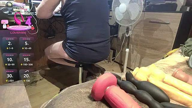 misteryman1956 online show from 23, 7, 2026