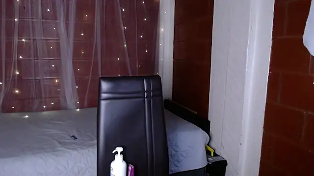 Snapshot of Priyalakshmi_ chatting on 27, 9, 2025 Priyalakshmi  online show from 27, 9, 2025