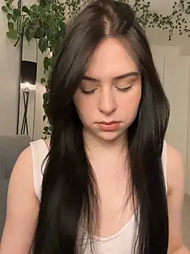  SweetCandyy online show from 27, 2, 2025