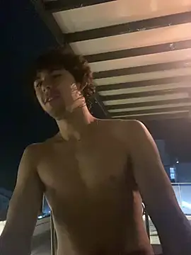 Luca ferrer  online show from 19, 3, 2025