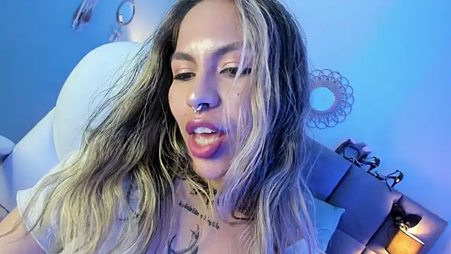 delilah fix online show from 17, 9, 2025