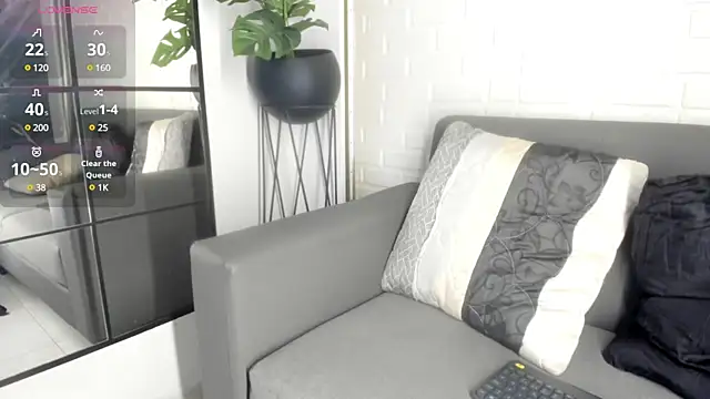 karina gomez 18 online show from 16, 3, 2025