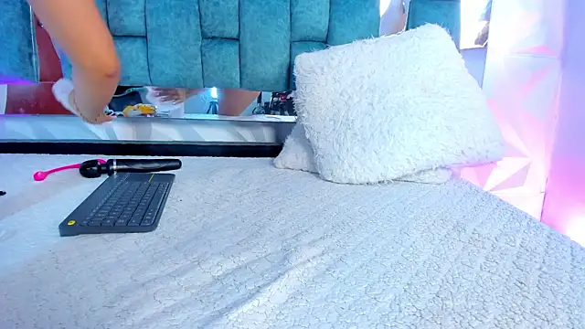 Snapshot of Nanda_Vixen chatting on 12, 2, 2025 Nanda Vixen online show from 12, 2, 2025