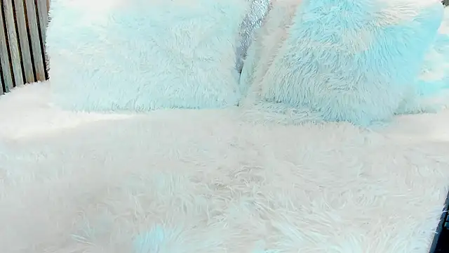 Snapshot of Nanda_Vixen chatting on 2, 3, 2025 Nanda Vixen online show from 2, 3, 2025