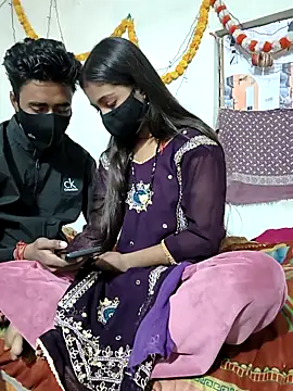 Lily Baby  online show from 23, 12, 2025